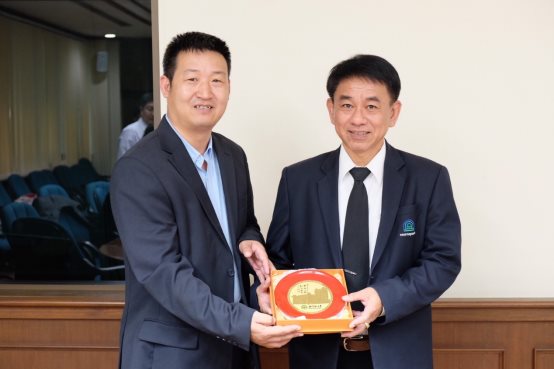 麻将胡了