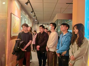 博物馆参观-6.jpg